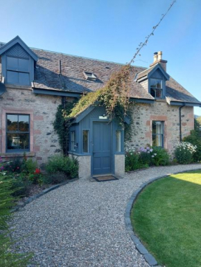The Cottage, The Loch Ness Cottage Collection